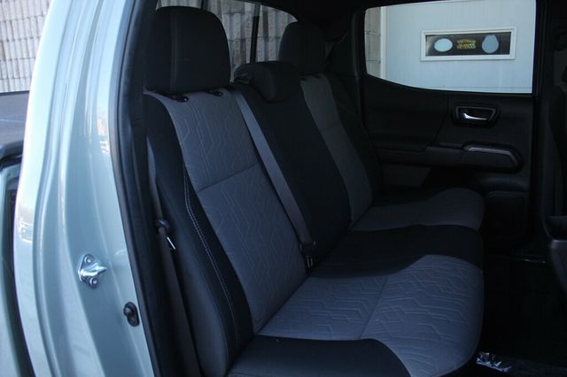 2022 Toyota Tacoma 4WD ONE OWNER TRD SPORT w/ PREMIUM AUDIO 8" SCREEN/ NAVI - 22976744 - 10