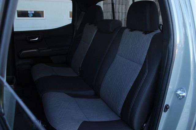 2022 Toyota Tacoma 4WD ONE OWNER TRD SPORT w/ PREMIUM AUDIO 8" SCREEN/ NAVI - 22976744 - 25