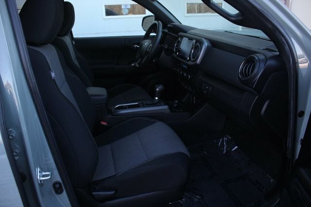 2022 Toyota Tacoma 4WD ONE OWNER TRD SPORT w/ PREMIUM AUDIO 8" SCREEN/ NAVI - 22976744 - 7