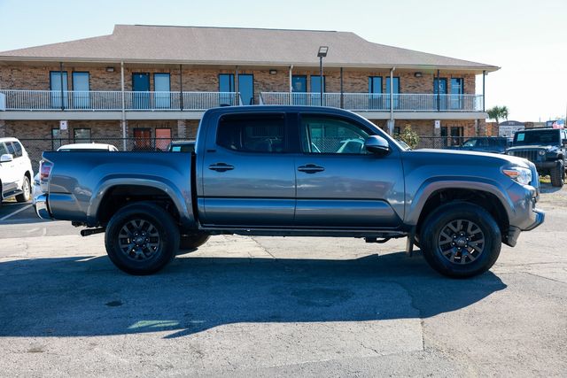 2022 Toyota Tacoma 4WD SR5 Double Cab 5' Bed V6 Automatic - 22989317 - 17