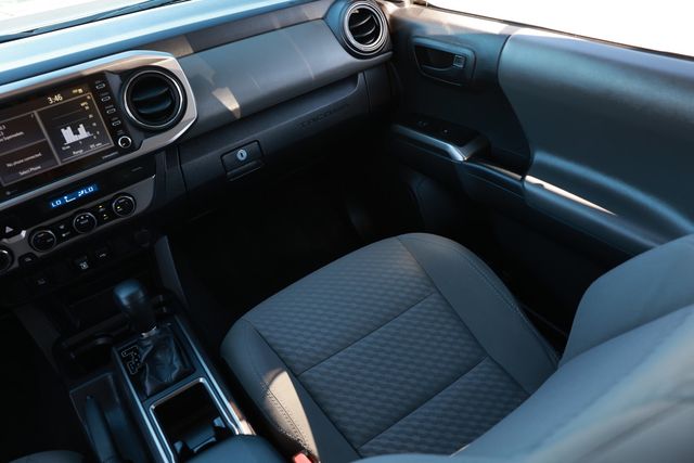 2022 Toyota Tacoma 4WD SR5 Double Cab 5' Bed V6 Automatic - 22989317 - 26