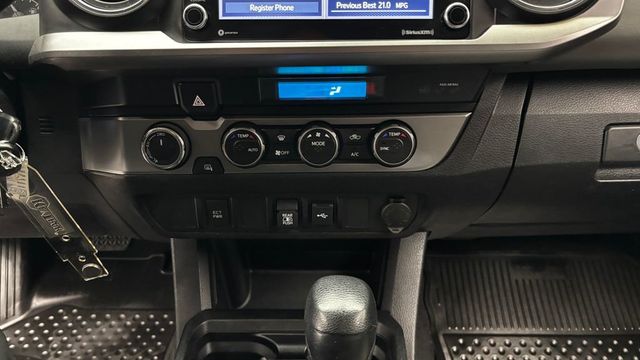 2022 Toyota Tacoma 4WD SR5 Double Cab 5' Bed V6 Automatic - 23023894 - 31