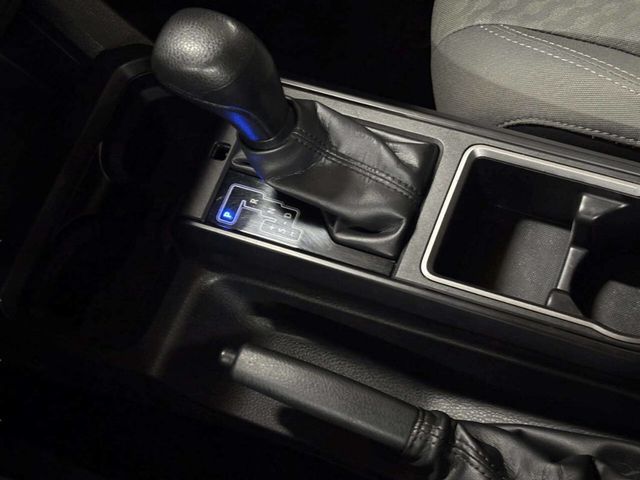 2022 Toyota Tacoma 4WD SR Double Cab 5' Bed V6 Automatic - 23018968 - 26