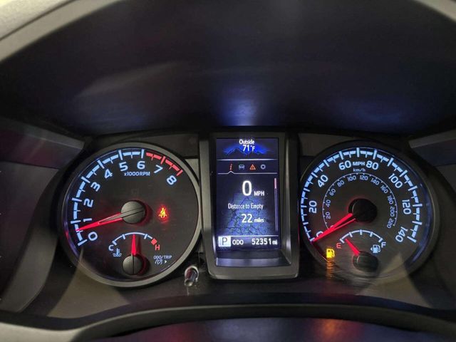 2022 Toyota Tacoma 4WD SR Double Cab 5' Bed V6 Automatic - 23018968 - 31