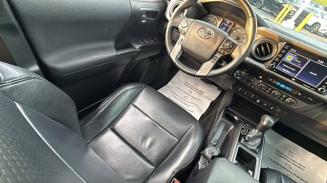 2022 Toyota Tacoma 4WD SR Double Cab 5' Bed V6 Automatic - 23071179 - 13