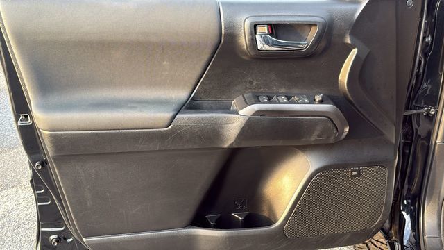 2022 Toyota Tacoma 4WD SR Double Cab 5' Bed V6 Automatic - 23071179 - 14
