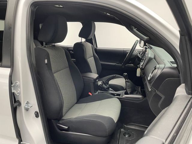 2022 Toyota Tacoma 4WD SR Double Cab 5' Bed V6 Automatic - 22987040 - 17