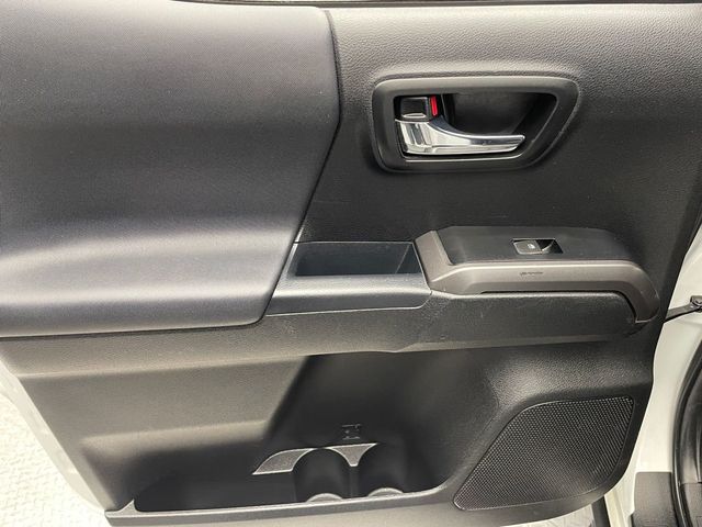 2022 Toyota Tacoma 4WD SR Double Cab 5' Bed V6 Automatic - 22987040 - 30