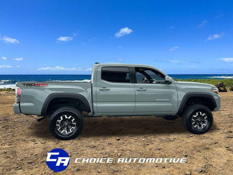 2022 Toyota Tacoma 4WD TRD Off-Road - 23030836 - 7