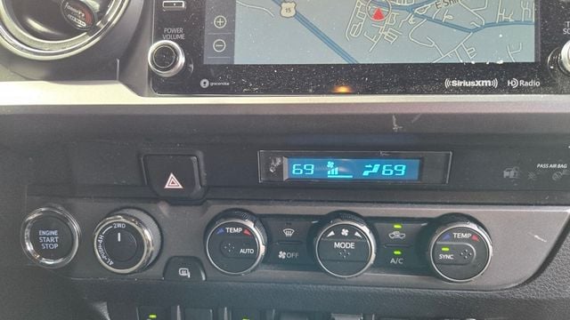 2022 Toyota Tacoma 4WD TRD Off Road  - 22941602 - 23