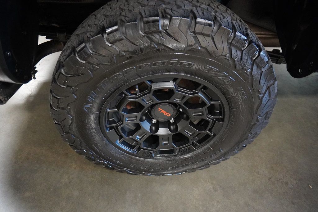 2022 Toyota Tacoma TRD Double Cab V6 photo 15