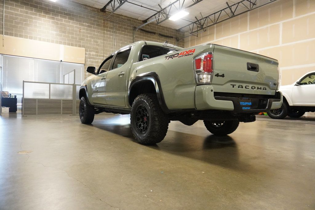 2022 Toyota Tacoma TRD Double Cab V6 photo 4