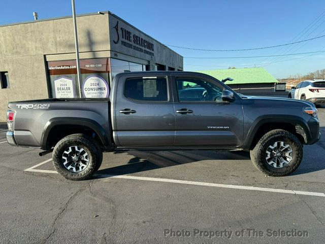 2022 Toyota Tacoma 4WD TRD OFF ROAD DOUBLE CAB V6 4WD - 22940144 - 17