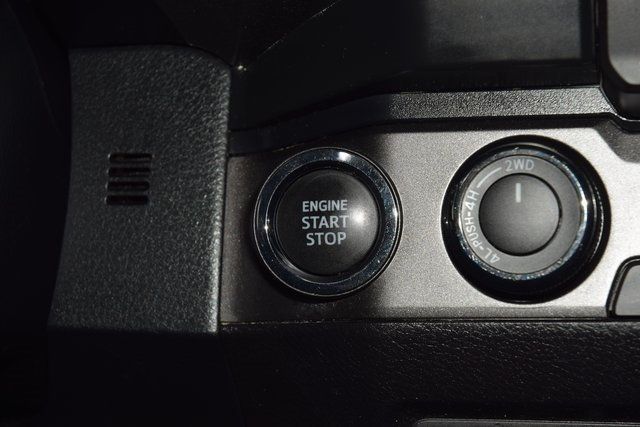 2022 Toyota Tacoma 4WD TRD Off Road Leveled - 22941602 - 32