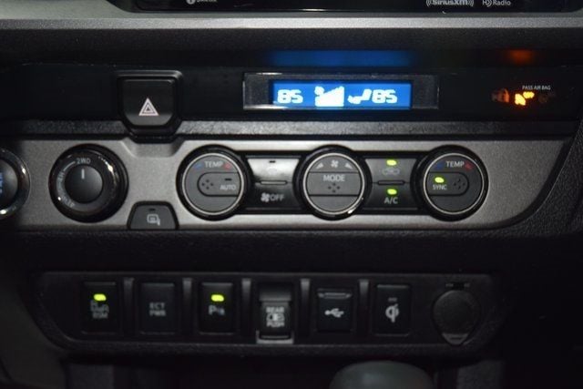 2022 Toyota Tacoma 4WD TRD Off Road Lifted - 22941602 - 31