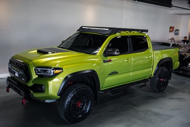 2022 Toyota Tacoma 4WD *TRD Pro* *Crew Cab* *4x4* *6-Speed Manual* *Only 18k Miles* - 23014173 - 26
