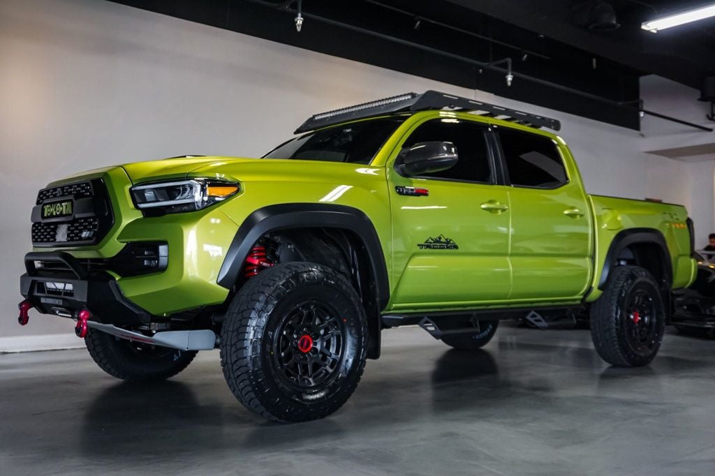 2022 Toyota Tacoma 4WD *TRD Pro* *Crew Cab* *4x4* *6-Speed Manual* *Only 18k Miles* - 23014173 - 2
