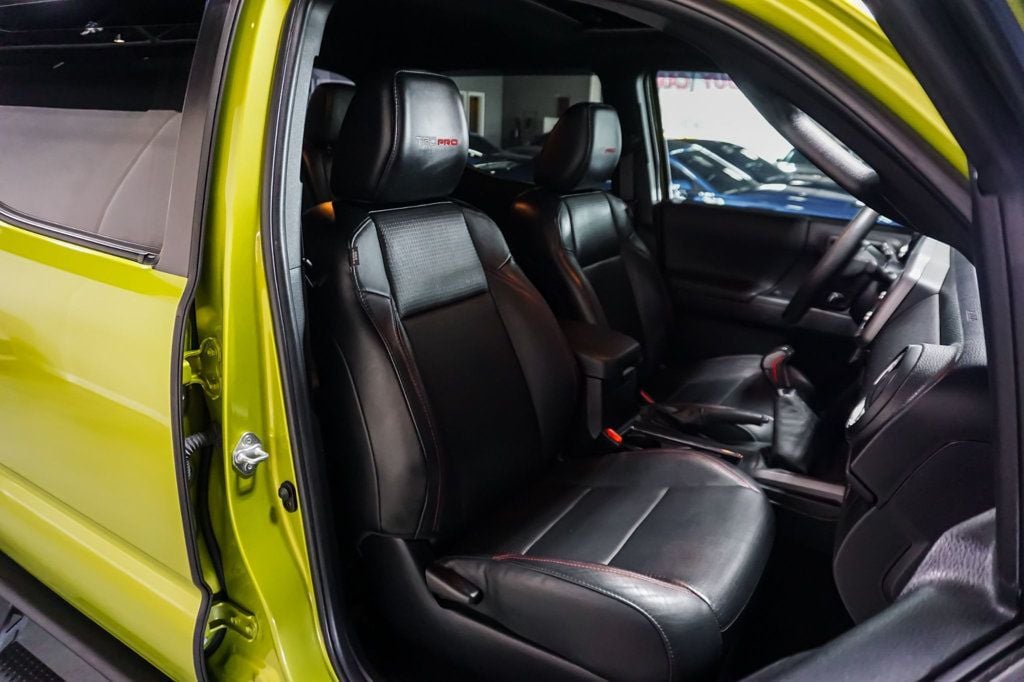 2022 Toyota Tacoma 4WD *TRD Pro* *Crew Cab* *4x4* *6-Speed Manual* *Only 18k Miles* - 23014173 - 32