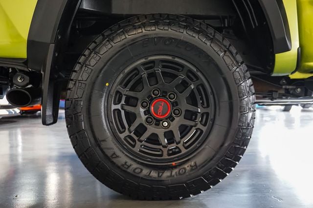 2022 Toyota Tacoma 4WD *TRD Pro* *Crew Cab* *4x4* *6-Speed Manual* *Only 18k Miles* - 23014173 - 40