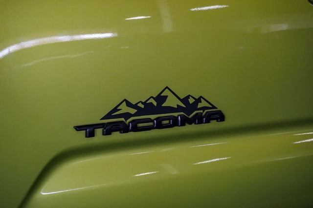 2022 Toyota Tacoma 4WD *TRD Pro* *Crew Cab* *4x4* *6-Speed Manual* *Only 18k Miles* - 23014173 - 45