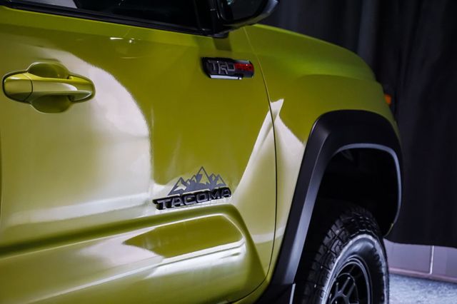 2022 Toyota Tacoma 4WD *TRD Pro* *Crew Cab* *4x4* *6-Speed Manual* *Only 18k Miles* - 23014173 - 51