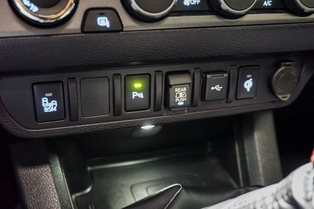 2022 Toyota Tacoma 4WD *TRD Pro* *Crew Cab* *4x4* *6-Speed Manual* *Only 18k Miles* - 23014173 - 62