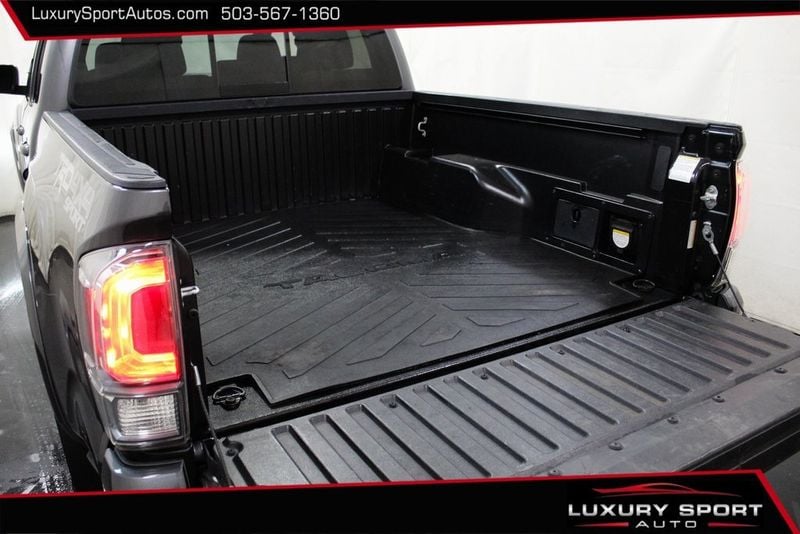 2022 Toyota Tacoma 4WD TRD Sport Double Cab 5' Bed V6 MT - 22653623 - 9