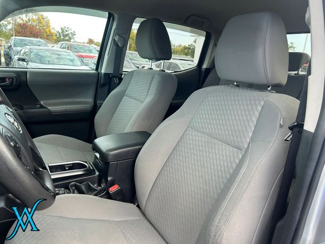 2022 Toyota Tacoma Double Cab SR Pickup 4D 5 ft - 23101858 - 12