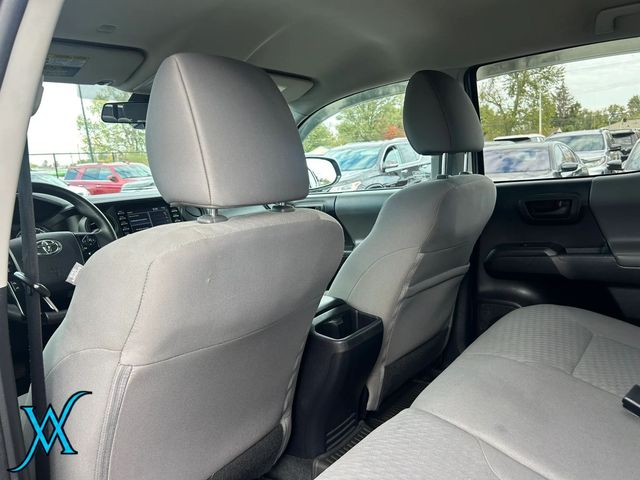 2022 Toyota Tacoma Double Cab SR Pickup 4D 5 ft - 23101858 - 15