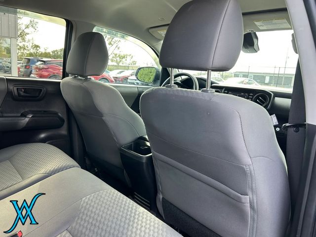 2022 Toyota Tacoma Double Cab SR Pickup 4D 5 ft - 23101858 - 21