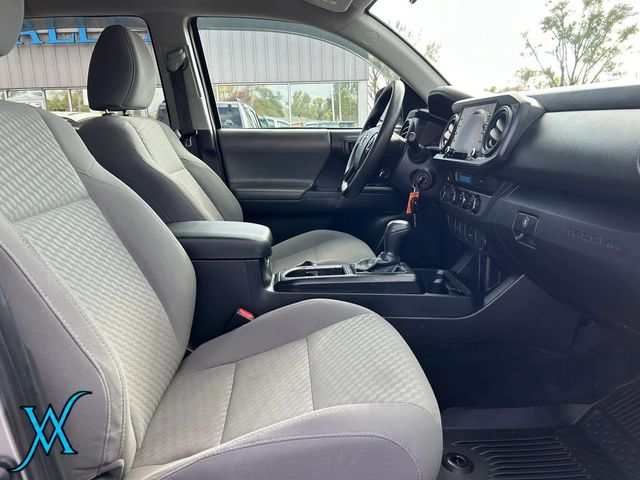 2022 Toyota Tacoma Double Cab SR Pickup 4D 5 ft - 23101858 - 24