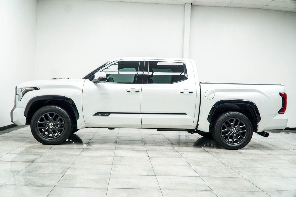 Toyota Tundra photo 11