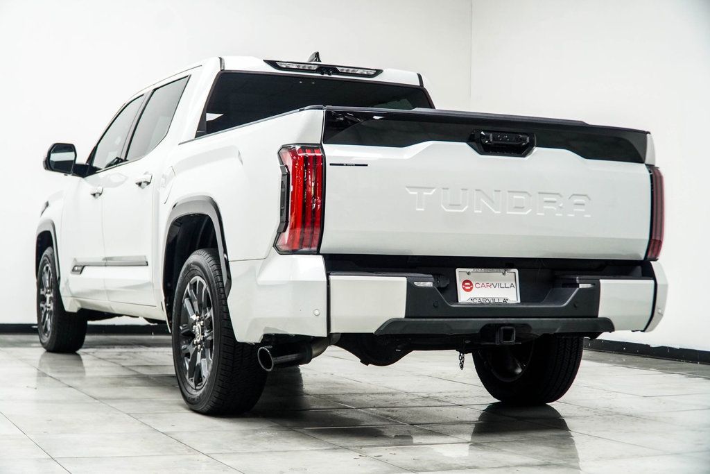 Toyota Tundra photo 12