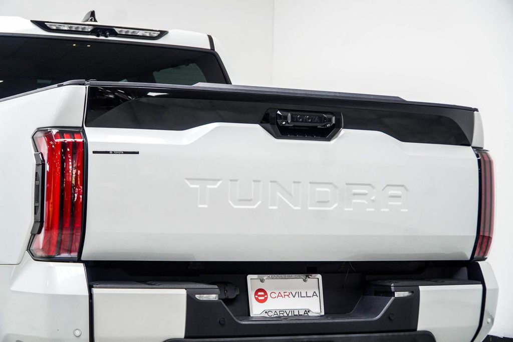 Toyota Tundra photo 15