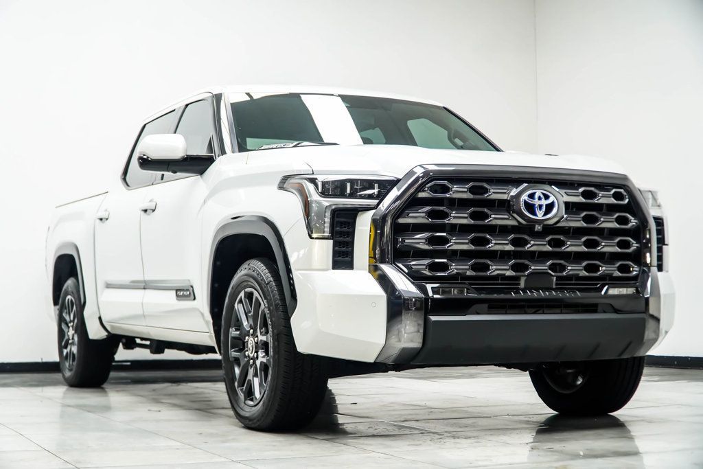 Toyota Tundra photo 4