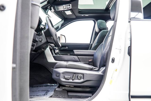 2022 Toyota Tundra 2WD Platinum - 23073014 - 40