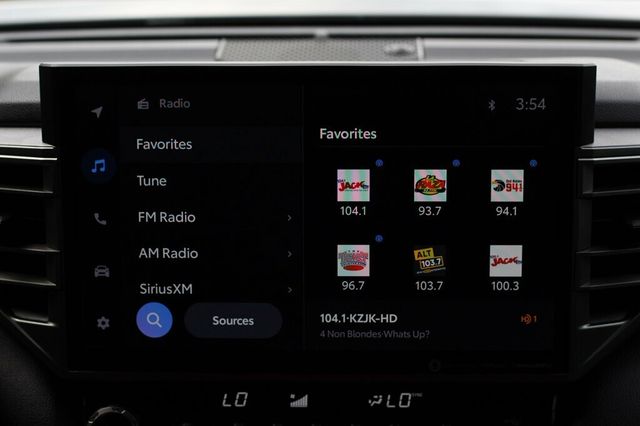 2022 Toyota Tundra 4WD 4WD LIMITED CREWMAX W/ PWR PANORAMIC ROOF, LEATHER, NAVIGATION - 23042786 - 13
