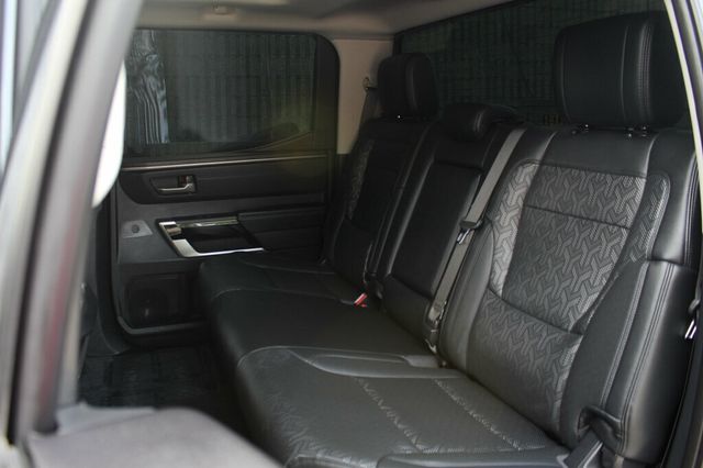 2022 Toyota Tundra 4WD 4WD LIMITED CREWMAX W/ PWR PANORAMIC ROOF, LEATHER, NAVIGATION - 23042786 - 26