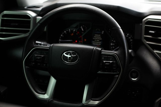 2022 Toyota Tundra 4WD 4WD LIMITED CREWMAX W/ PWR PANORAMIC ROOF, LEATHER, NAVIGATION - 23042786 - 27