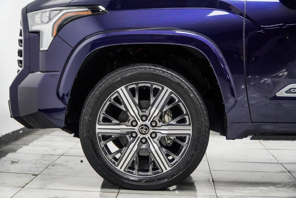 Toyota Tundra photo 12