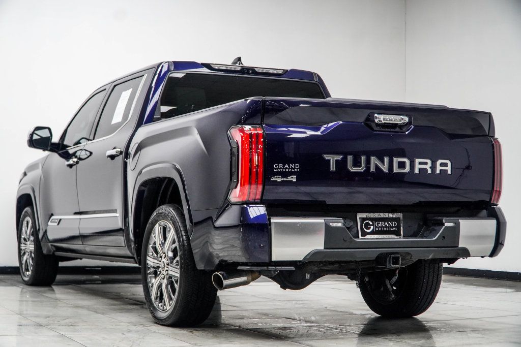 Toyota Tundra photo 14