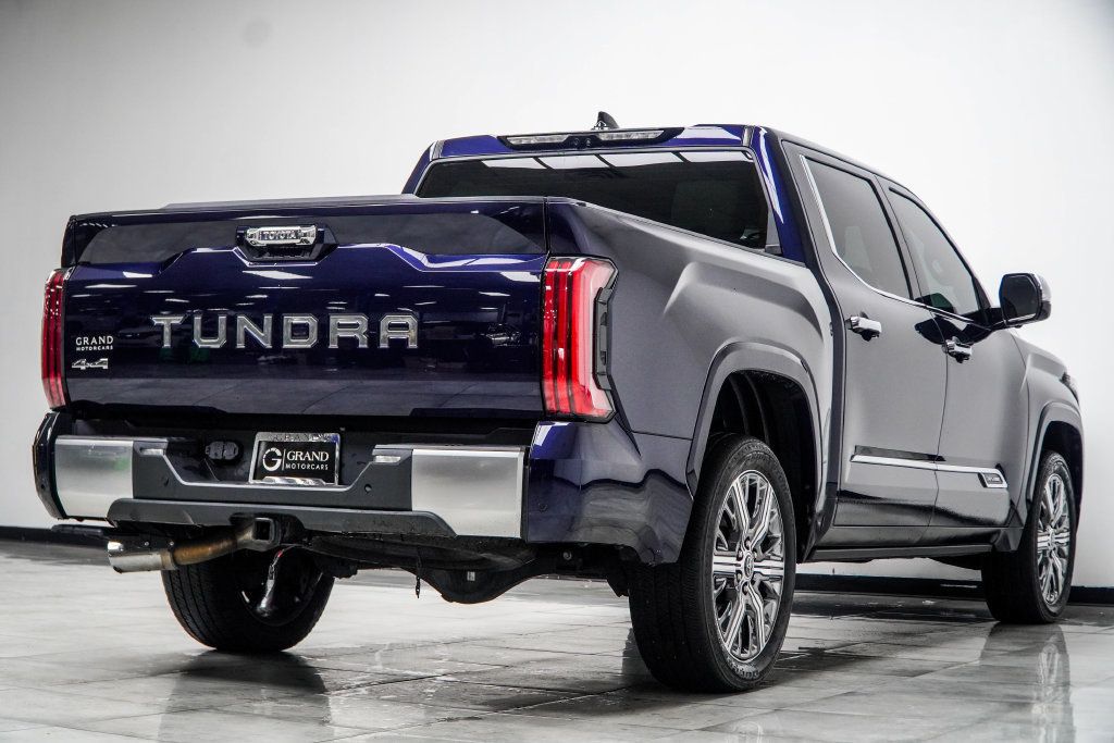 Toyota Tundra photo 16