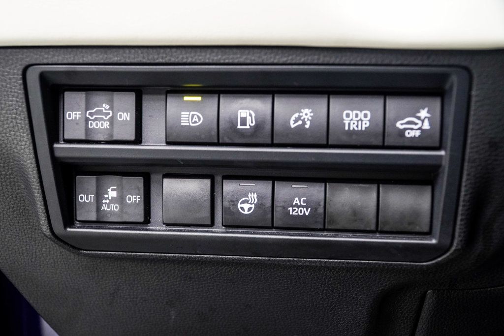 Toyota Tundra photo 49