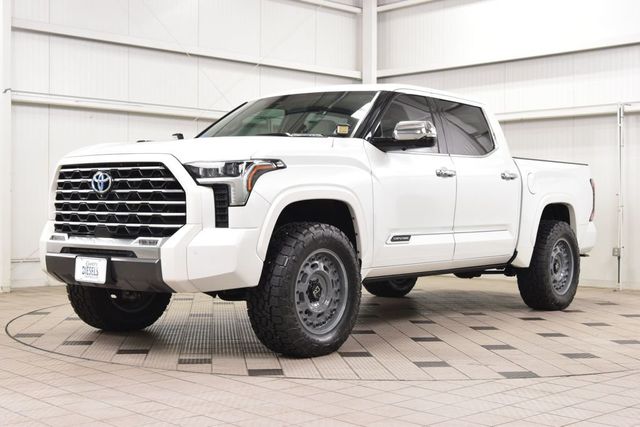 2022 Toyota Tundra 4WD Capstone - 23037565 - 2