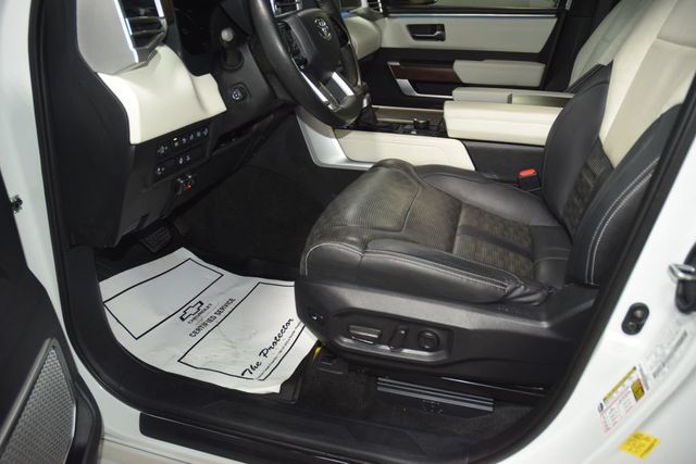2022 Toyota Tundra 4WD Capstone - 23037565 - 37