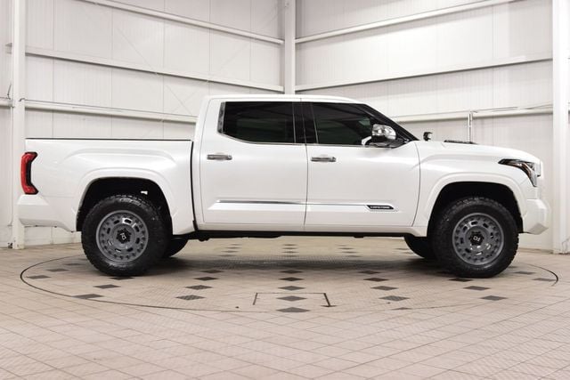 2022 Toyota Tundra 4WD Capstone - 23037565 - 8