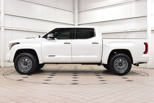 2022 Toyota Tundra 4WD Capstone Hybrid - 23037565 - 3