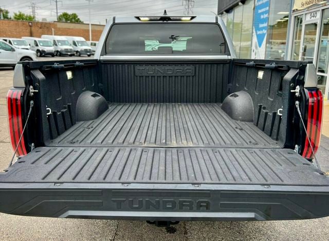 2022 Toyota Tundra 4WD CREWMAX PLATINUM - 23080122 - 7