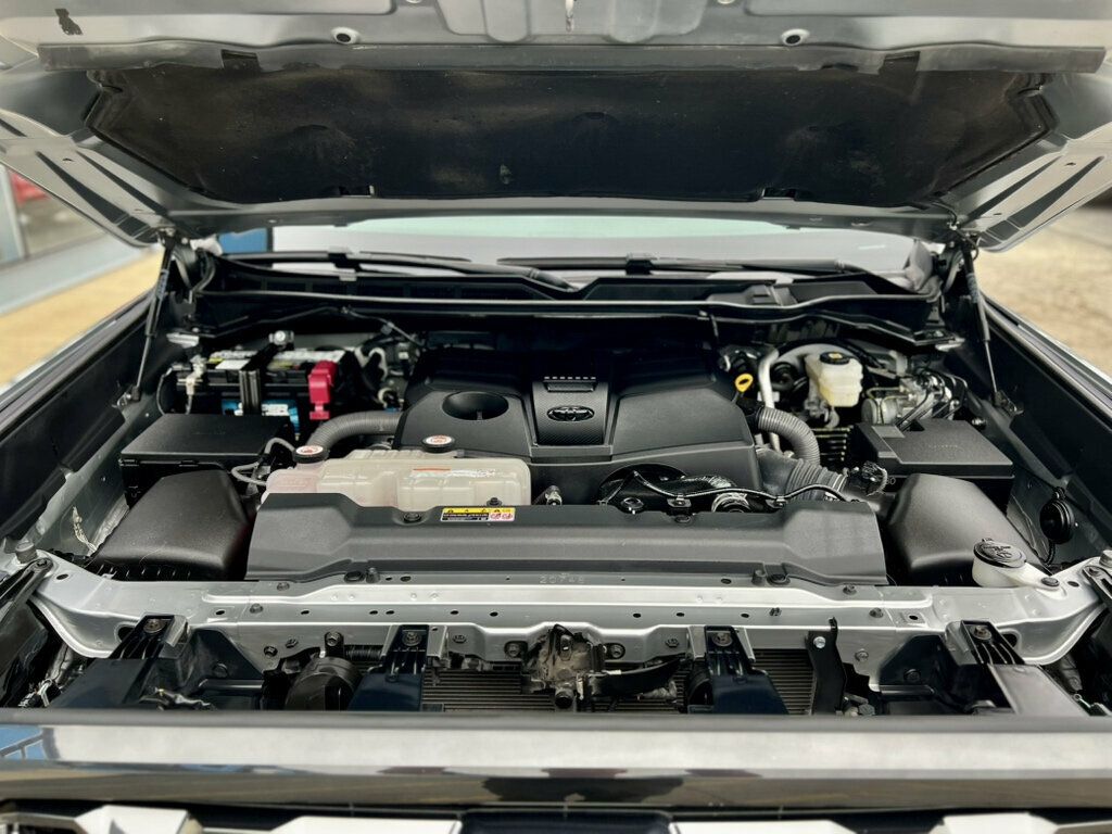 2022 Toyota Tundra 4WD CREWMAX PLATINUM - 23080122 - 8