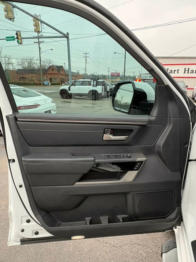 2022 Toyota Tundra 4WD Limited/4WD/PanoramicSunroof/HeatedSteeringWheel/BackupCam/NAV - 22953583 - 12